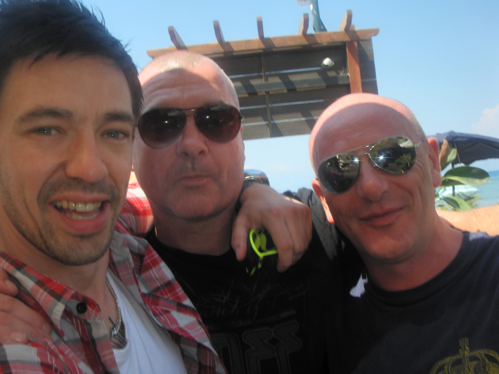 This image is hosted by is-the.biz!