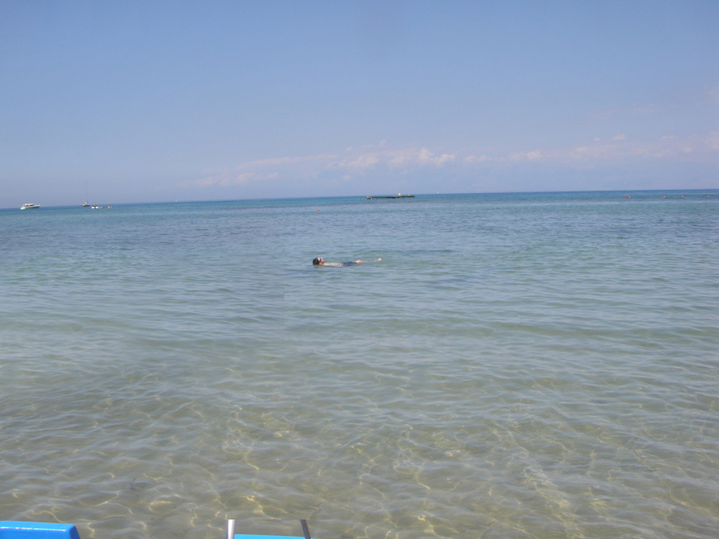 This image is hosted by is-the.biz!