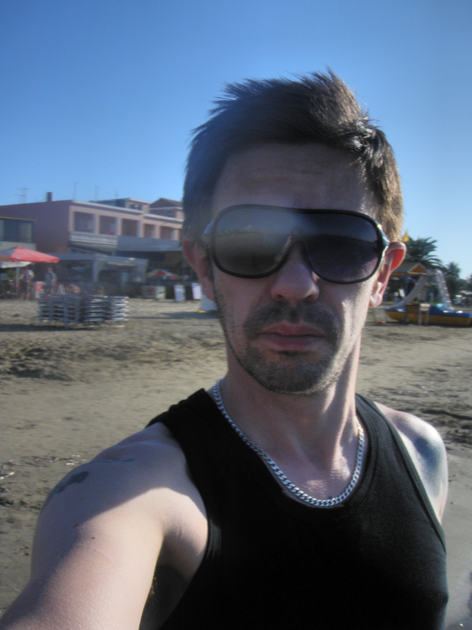 This image is hosted by is-the.biz!